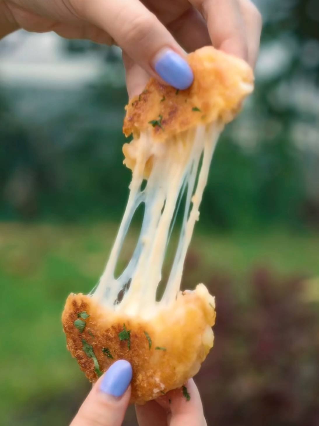 Potato mozzarella bombs