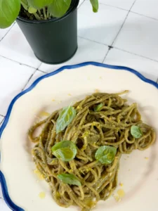 Pasta with pesto and roasted vegetables