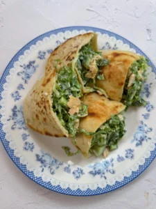 Salmon and lemon pita