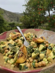 Refreshing chickpea salad with avocado and peach vinaigrette