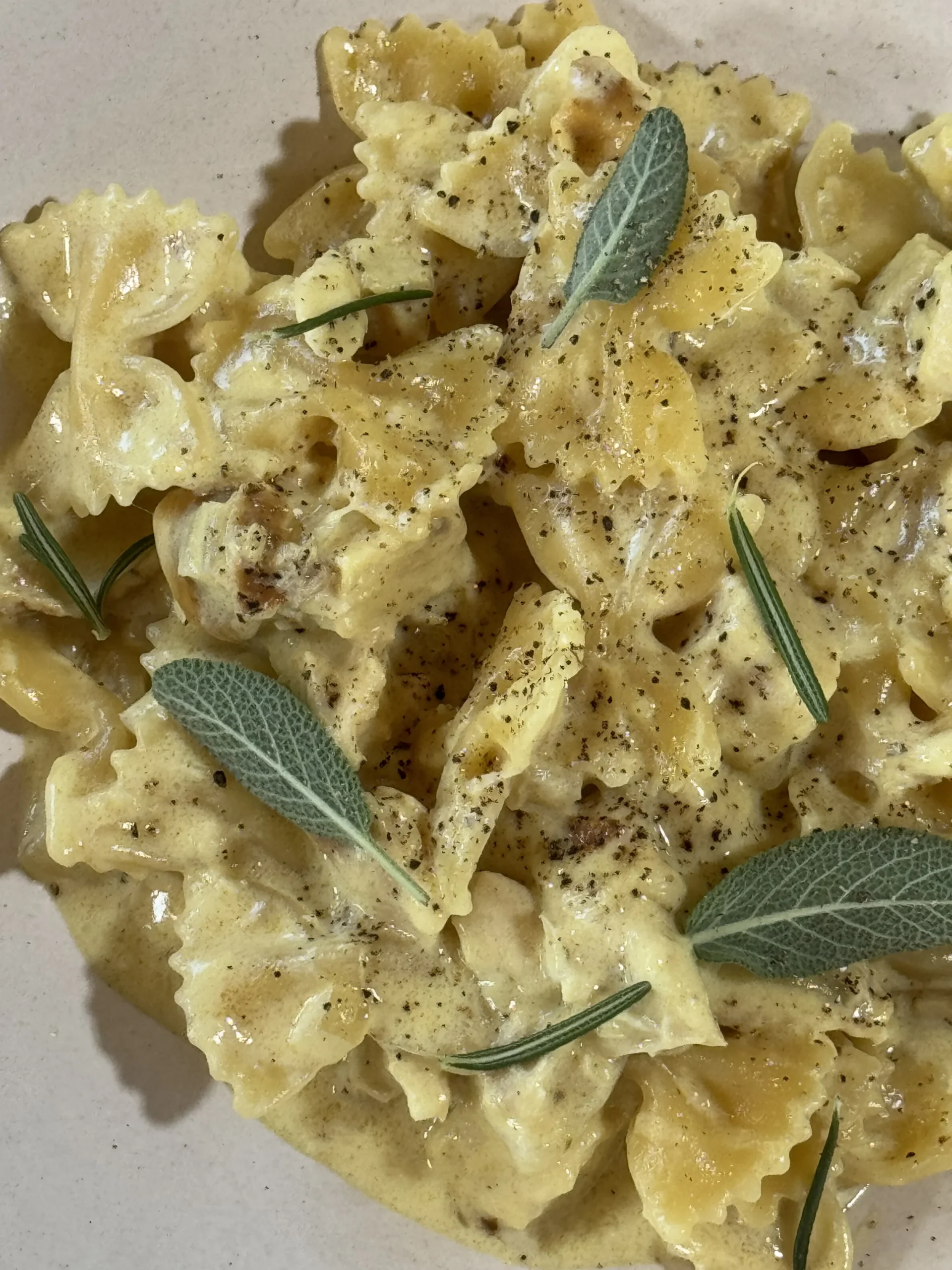 Honey mustard chicken pasta