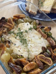 Baked feta with grapes and figs