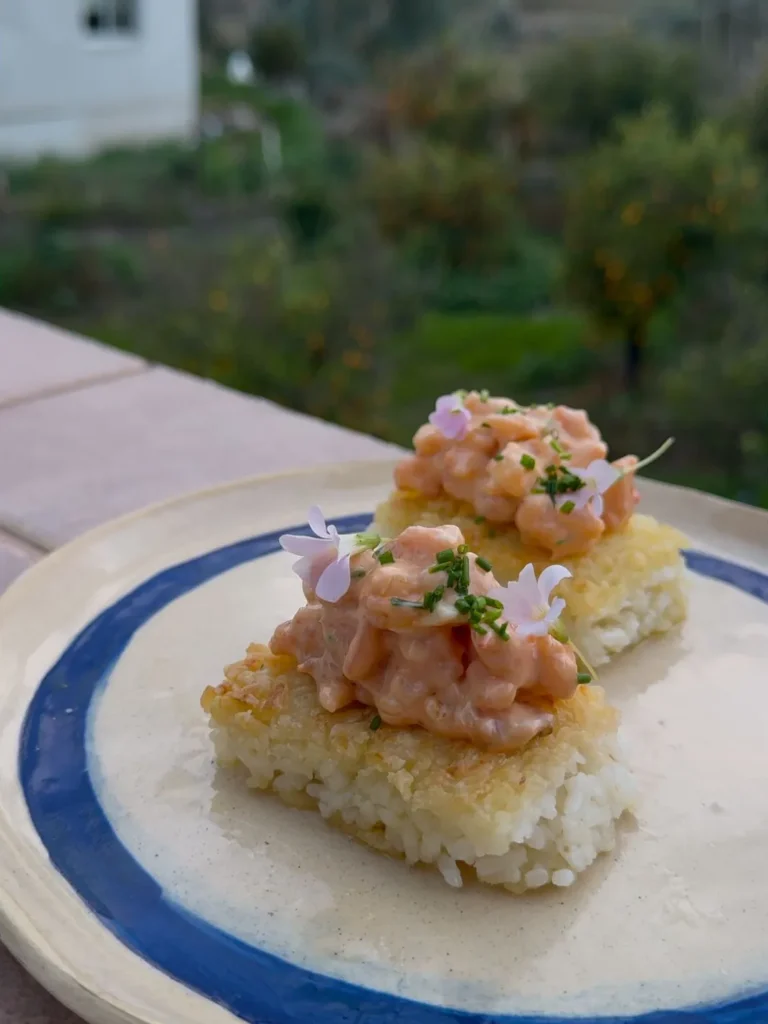 Crispy rice με γαρίδα