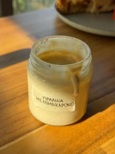 Πραλίνα μελομακάρονο