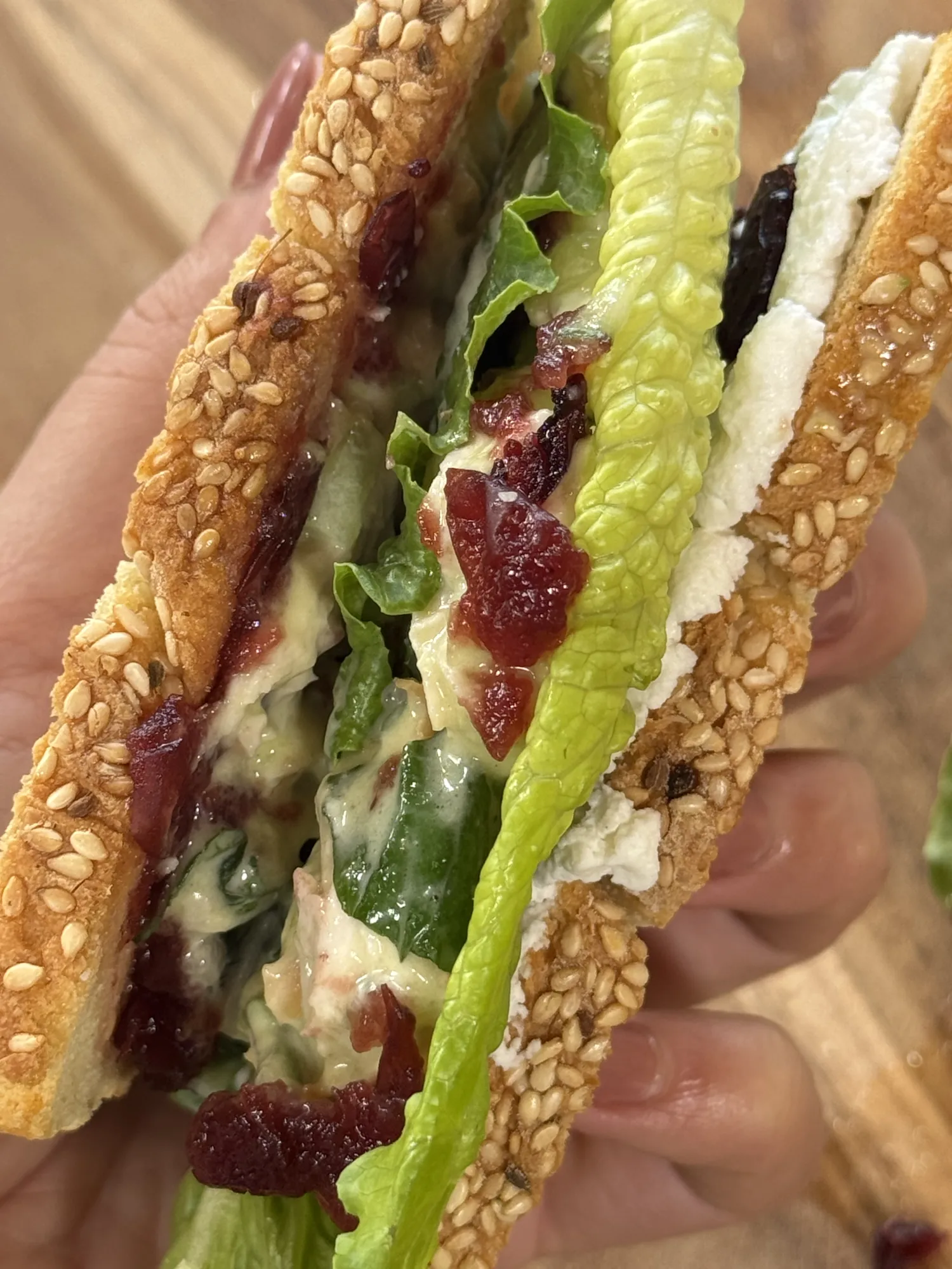 Turkey sandwich with cranberries