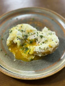Stuffed potatoes with cheese and egg