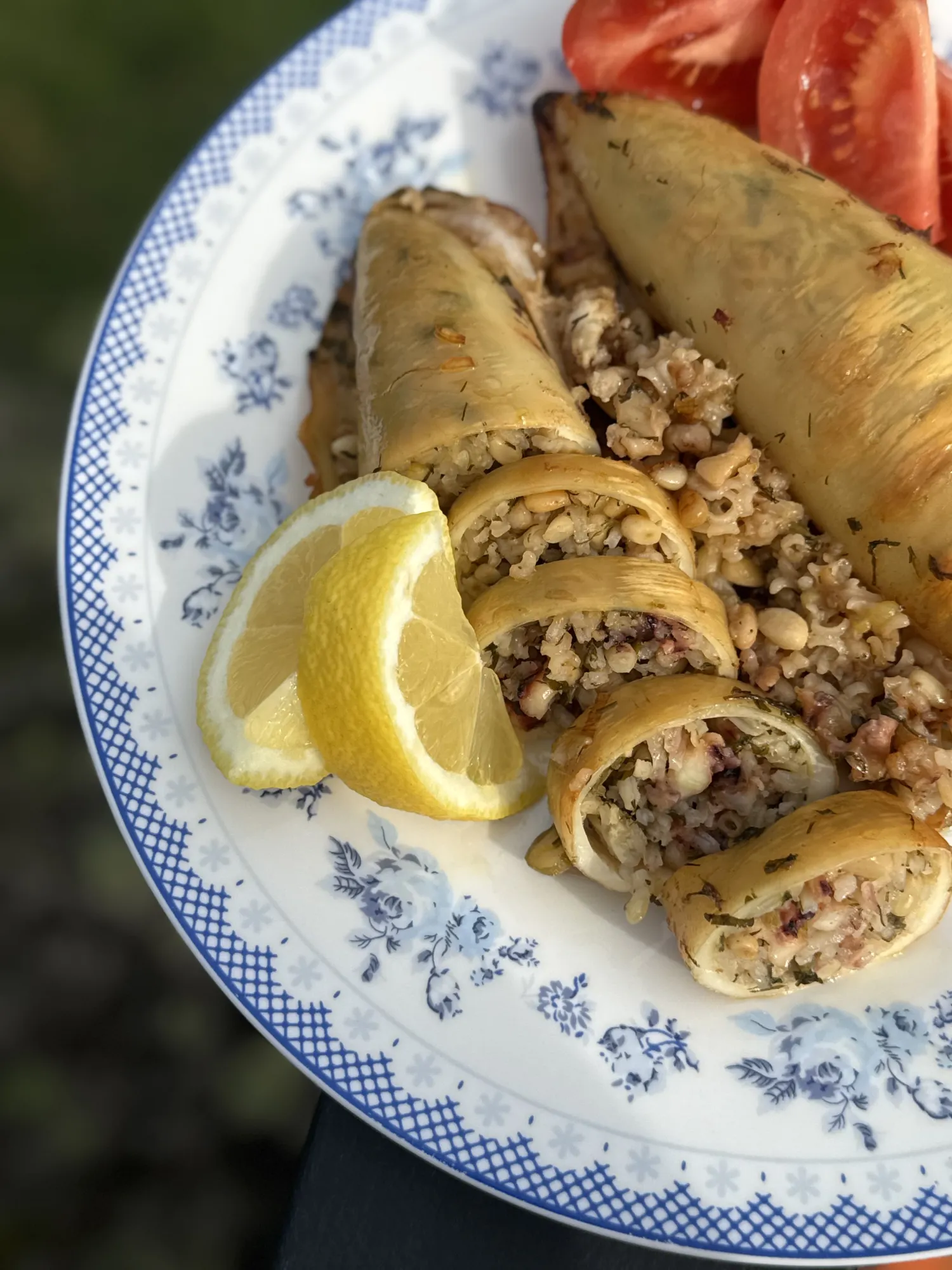 Oven-baked stuffed squid