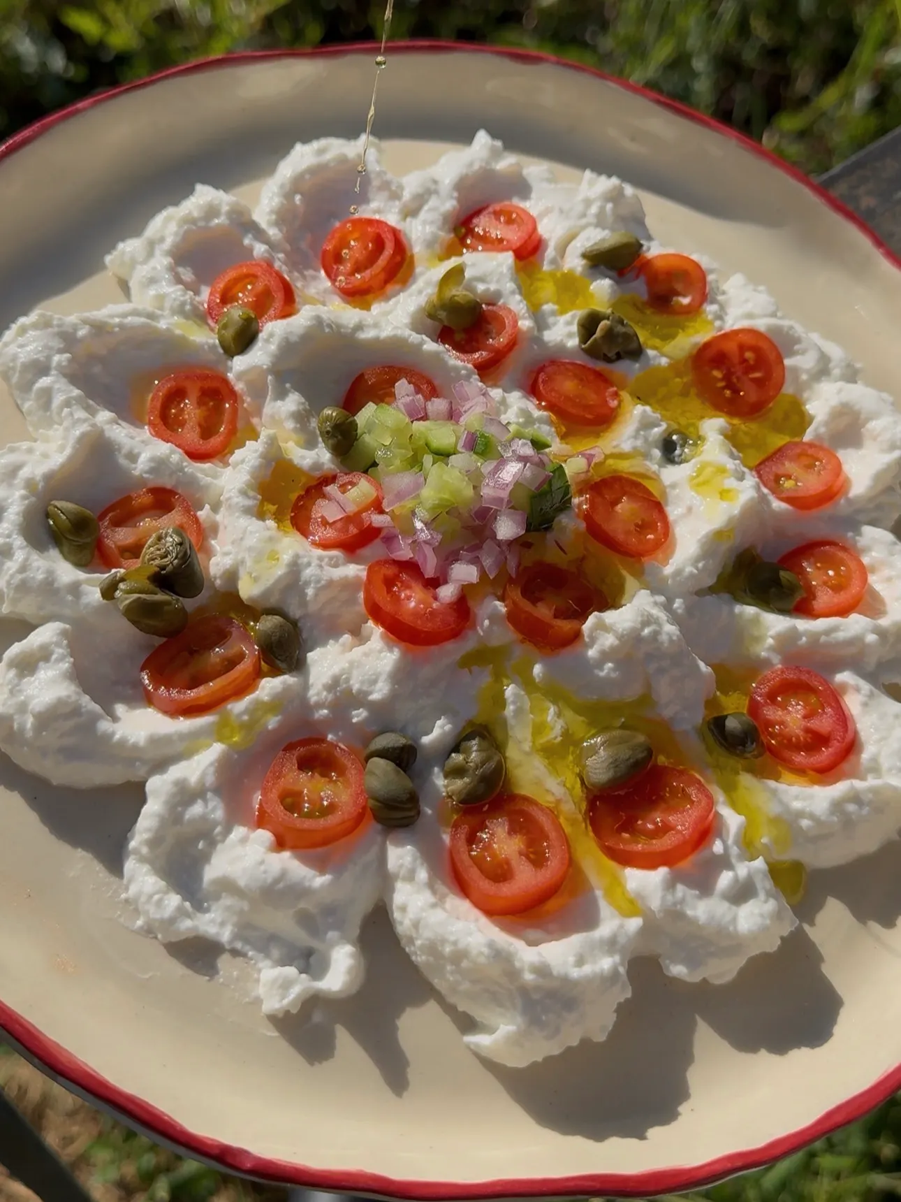 Ντιπ χωριάτικης σαλάτας με κρέμα φέτας