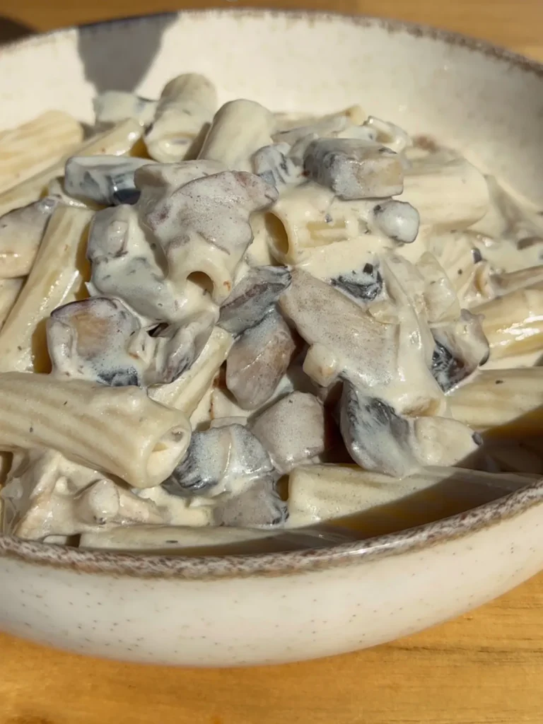 Rigatoni with three kinds of mushrooms